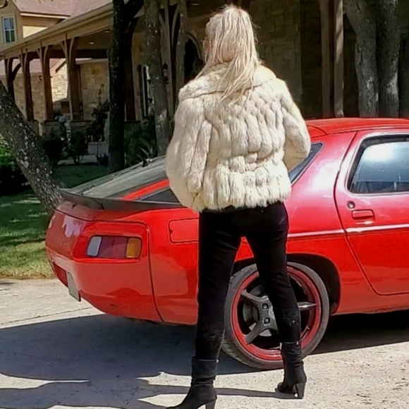 Fox Fur Coat: Ivory Fur with Brown Tips sz M - Picture 3 of 17